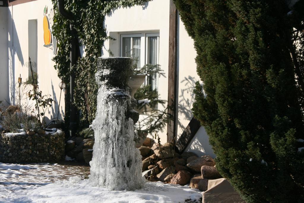 Romantik Landhaus & Pension Klaps Liebling Lubben Exterior photo